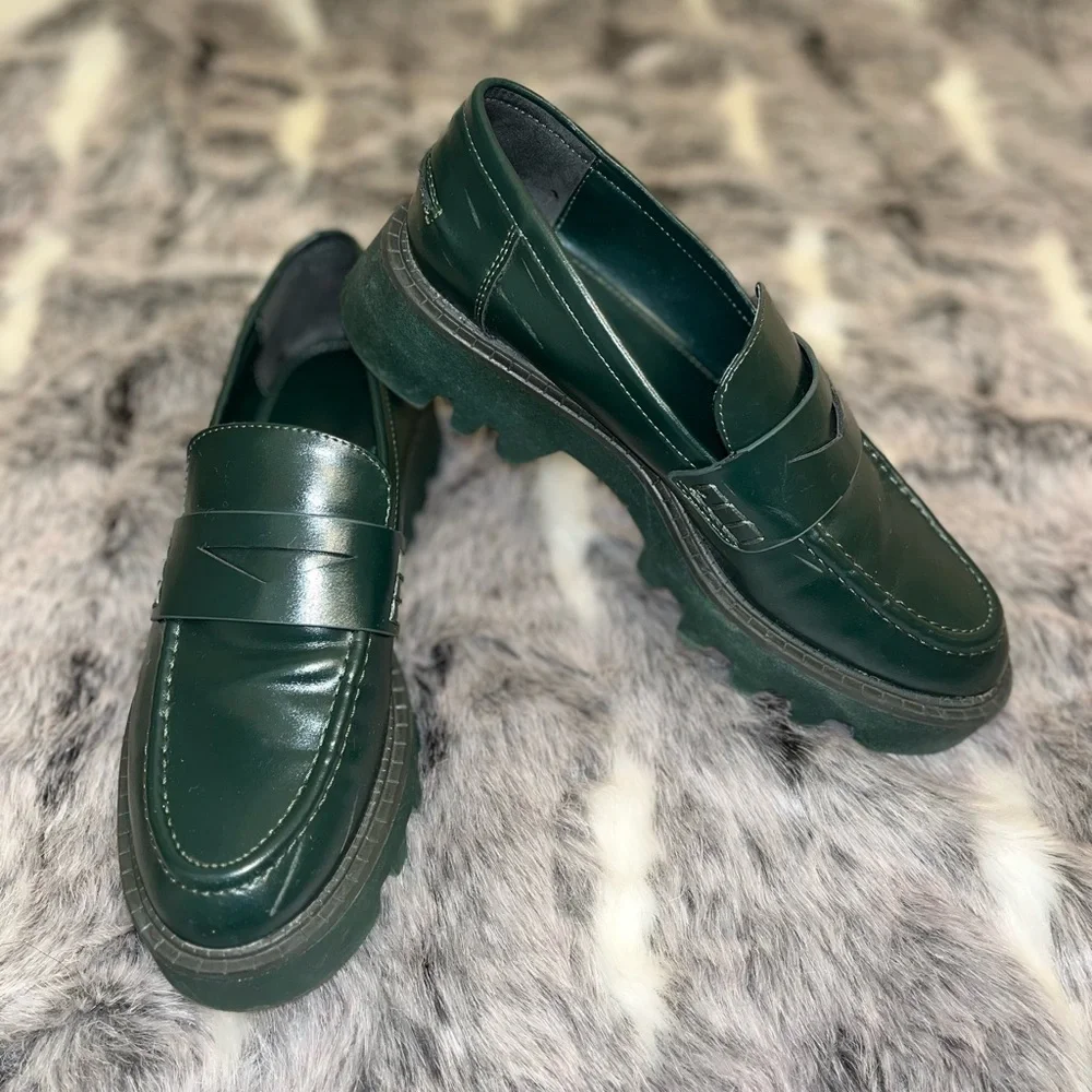 ZARA loafers shoes platform dark green in size 37